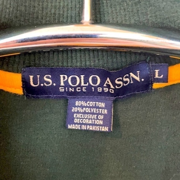 U. S. POLO ASSN. | Men’s Green & Gray Horizontal Striped Quarter Zip Long Sleeve - Picture 3 of 6